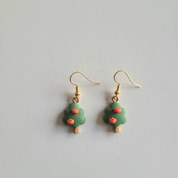 Apple Tree Clay Earrings - Picture 5 of 5